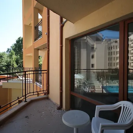 New Estate In Amadeus 1